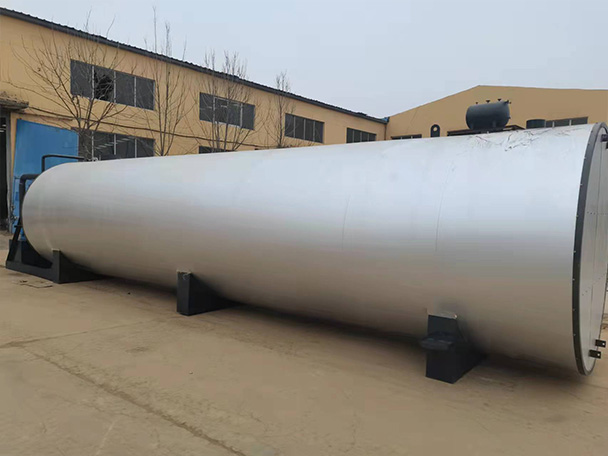 Fuel and gas-fired asphalt tank